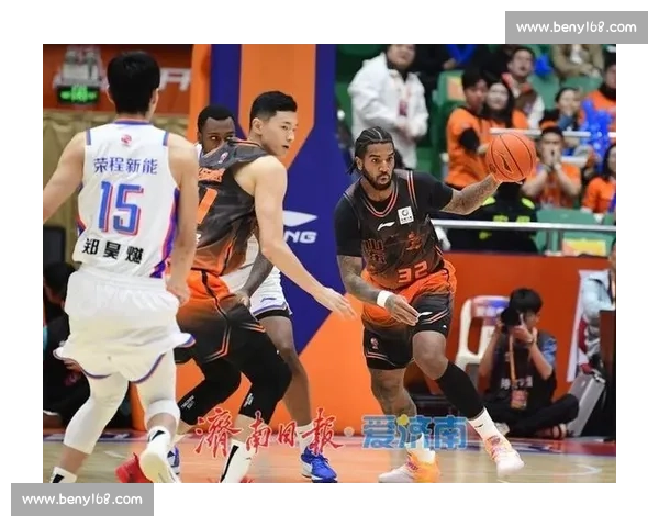 新疆男篮主场迎战天津男篮强强对话引爆新一轮联赛关注焦点对决夜