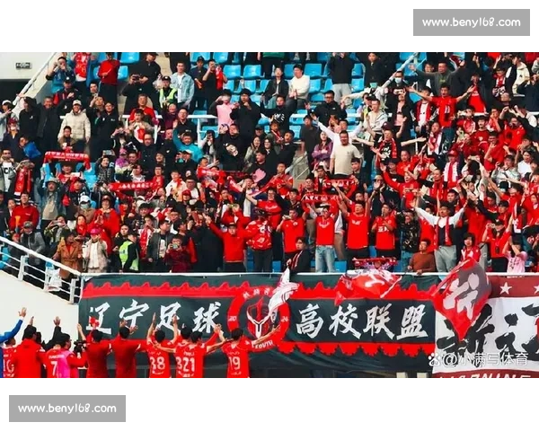 广州恒大迎战上海绿地焦点对决中超争冠格局再起波澜引发球迷热议关注