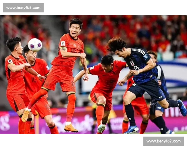 卡塔尔与中国队激战40强赛争夺晋级资格两队拼搏展现强大实力